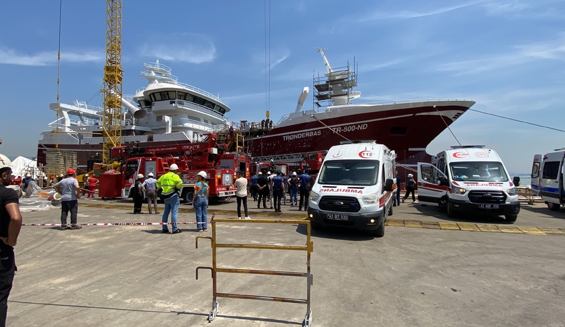 Gemide yangın: 2'si ağır 4 yaralı