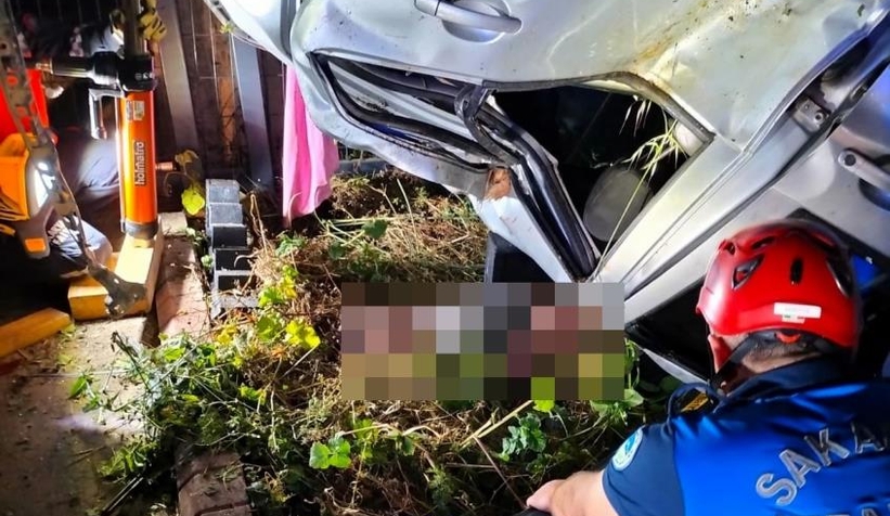 Genç çifti kaza ayırdı