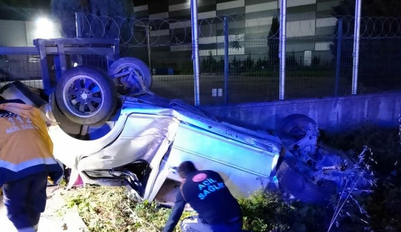 Genç çifti kaza ayırdı