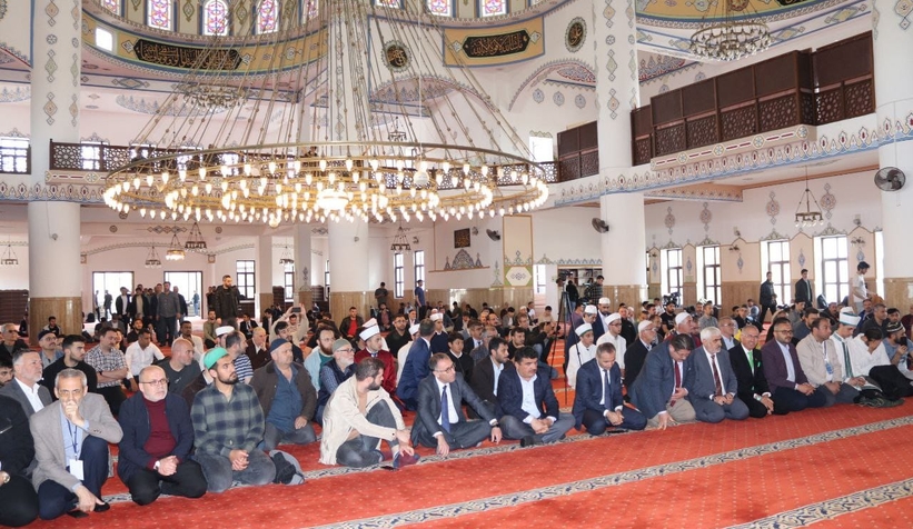 Genç Hatipler Hutbe Okuma Yarışmasının finalisti Sakarya'dan