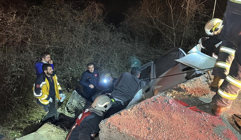 Genç kız kazada öldü