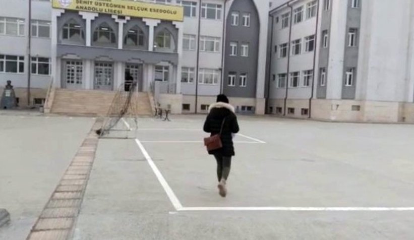 Genç kızı KPSS'ye polis yetiştirdi