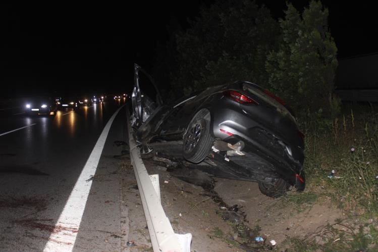 genc-surucu-feci-sekilde-oldurk5hdmfwmk