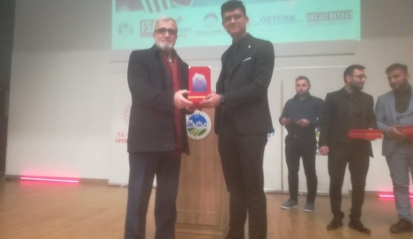 Gencim Çünkü Film Akademisi galası yapıldı