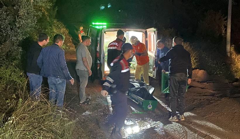 geyve-de-facia-baba-ve-3-cocugu-yanarak-olduvzjiaw5mdd
