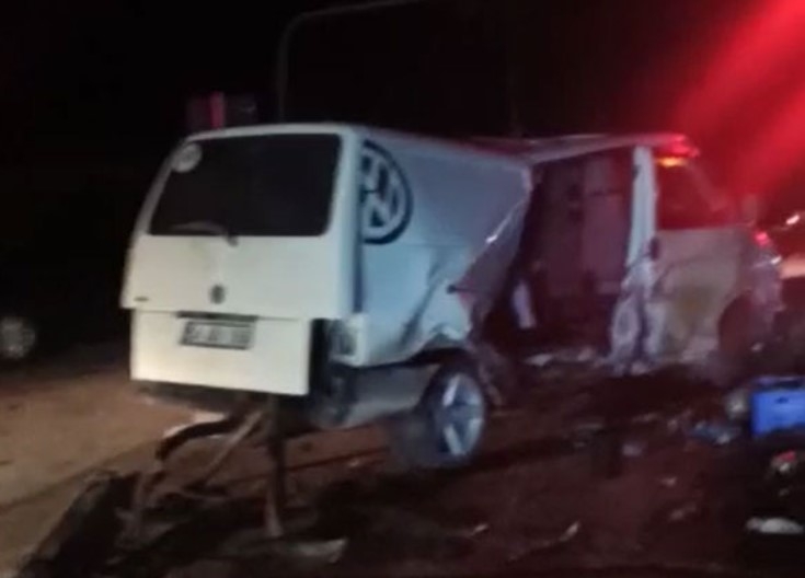 Geyve'de feci kaza: 5 yaralı