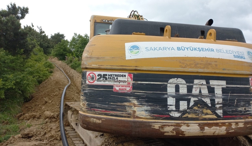 geyveye-yeni-icme-suyu-kaynagi-ve-8-bin-metrelik-hatehiws1jutn