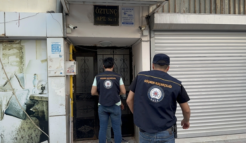 Göçmen kaçakçılığı operasyonunda 15 kişi gözaltına alındı