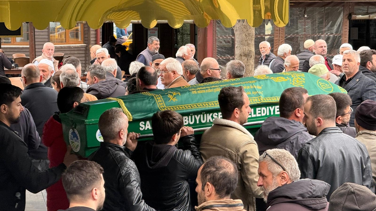 Göğsünden bıçaklanıp öldürülmüştü, toprağa verildi