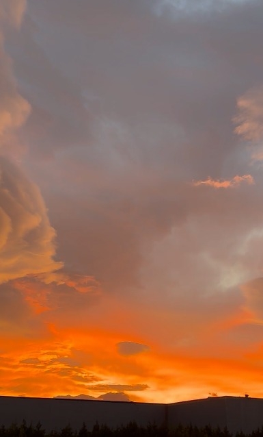 Gökyüzü kızıla döndü