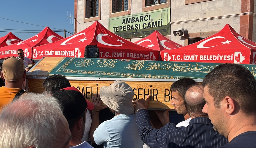 golde-bogulan-iki-kardes-ve-babaanneleri-topraga-verildiu1rgvgtpsm