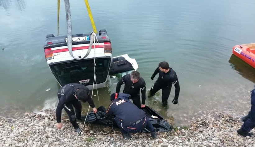 Gölette düşen otomobilden karı kocanın cesedi çıktı