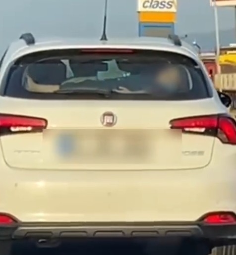 Gören gözlerine inanamadı; Trafikte pes dedirten yolculuk