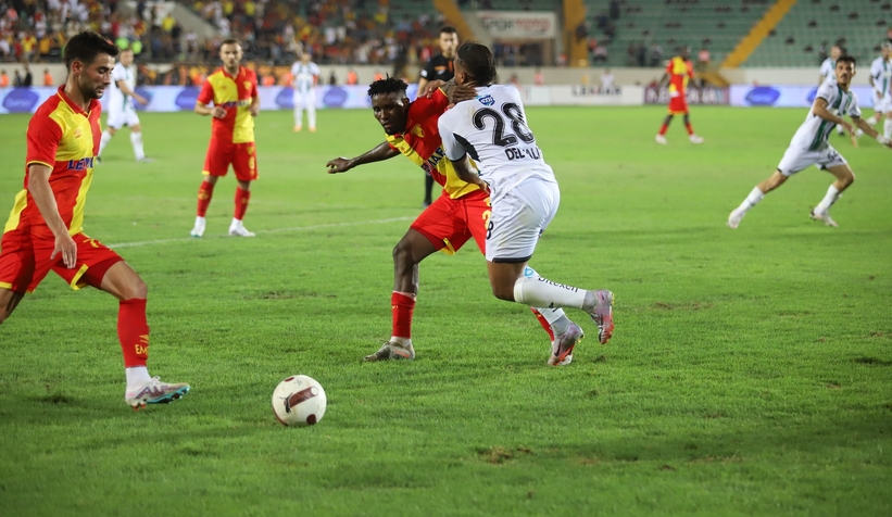 Göztepe: 0 - Sakaryaspor: 1