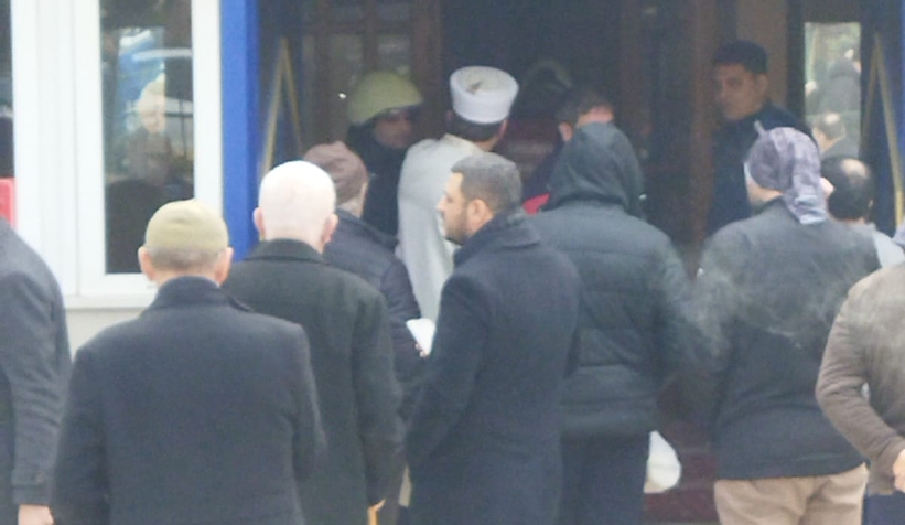 Güllük Camii’nde Cuma vakti yangın çıktı