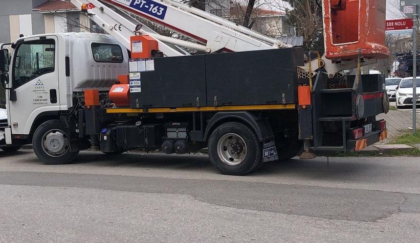 Güllük Camii’nde Cuma vakti yangın çıktı