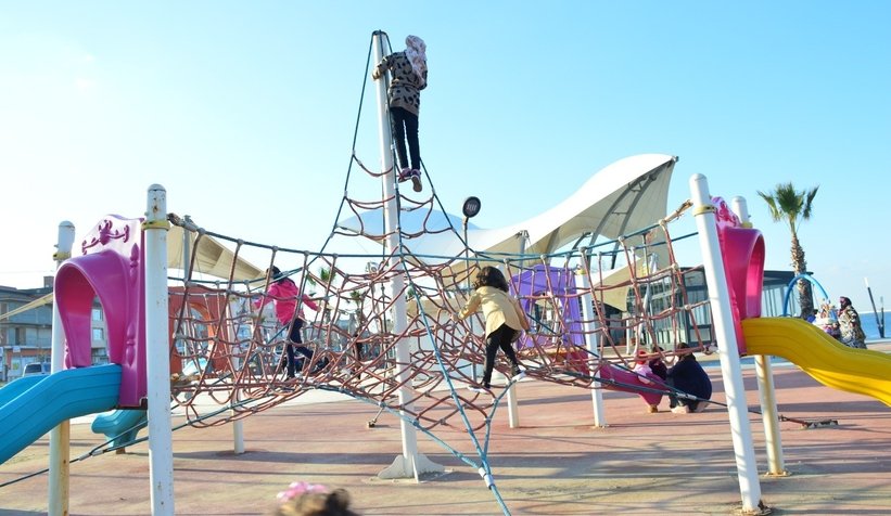 Güneşi gören sahile akın etti