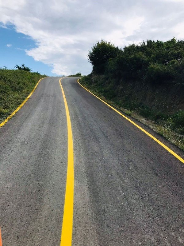 Güvenli ulaşım için 9 bin 300 metrelik yol çizgisi