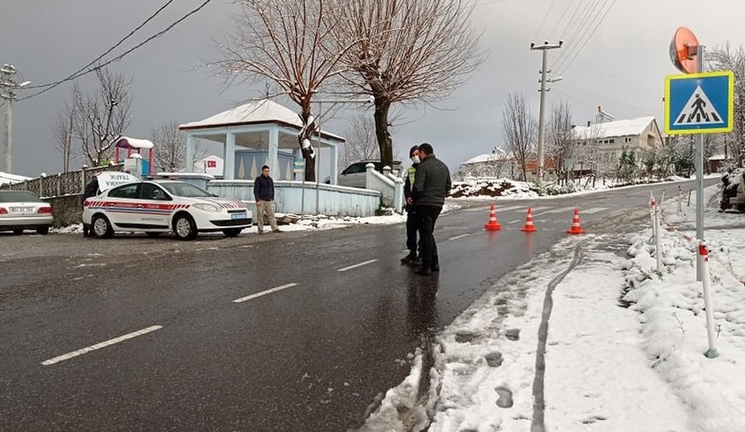 Güzlek-Keremali yolu kapatıldı