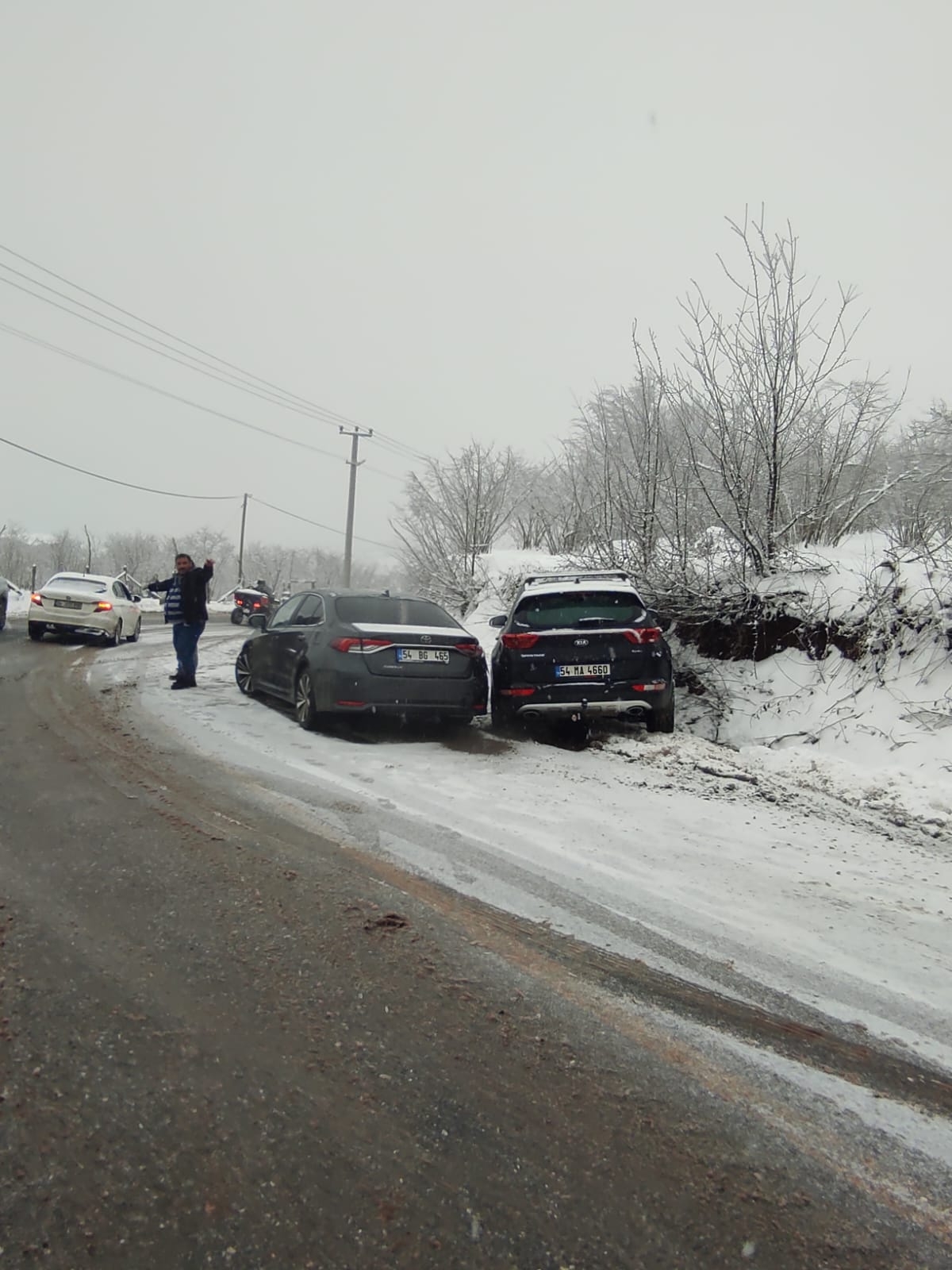 Güzlek’te kızak keyfi, ulaşımda çile
