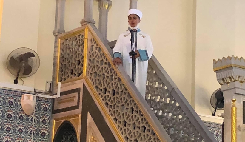 hafizlik-ogrencileri-gazi-suleyman-pasa-camii-nde-cuma-yi-kildirdireldrflgbh