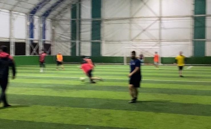 Halı sahaya korona baskını