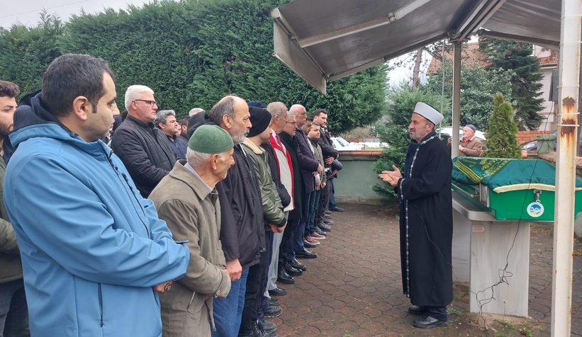 hasan-tahsin-bayraktar-topraga-verildiu1riodqvut