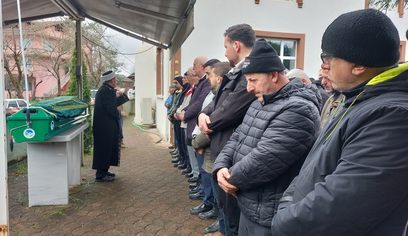 hasan-tahsin-bayraktar-topraga-verildiu1riodqvut