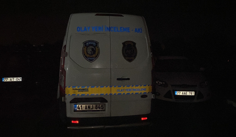 Hastane bahçesinde alnından vurulmuş halde ölü bulundu