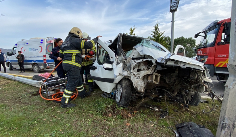 Hastane dönüşünde kaza 1 ölü, 2 yaralı