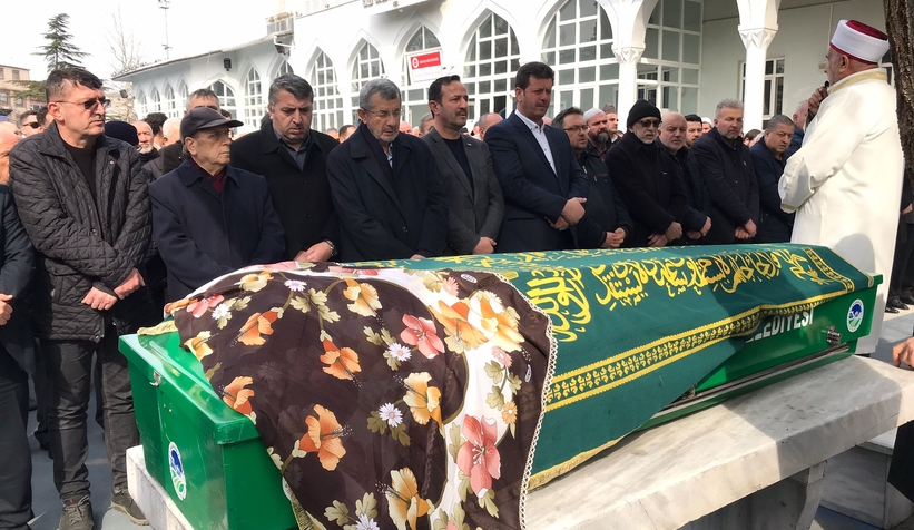 Hastane dönüşünde kazada ölmüştü, toprağa verildi