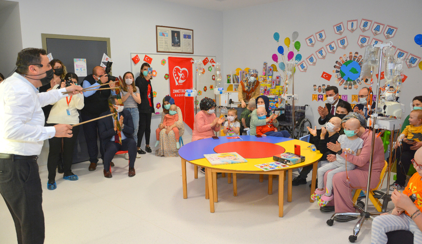 Hastane Sınıfında 23 Nisan Kutlaması