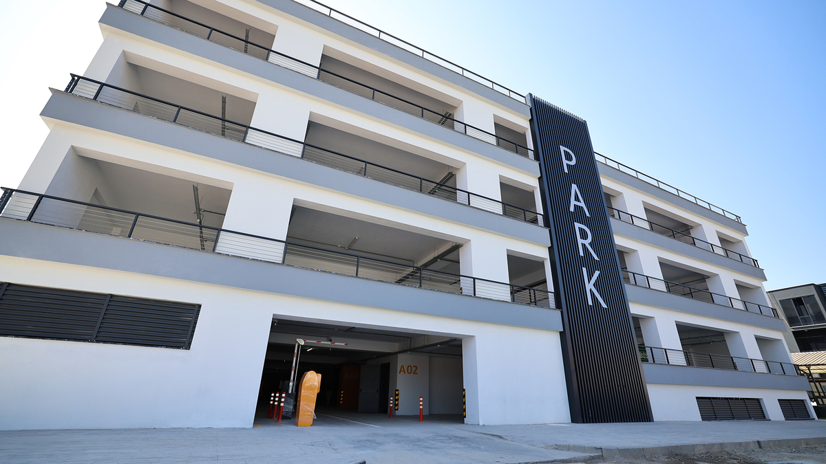 Hastaneler Kampüsü’ndeki kronik soruna Katlı Otopark çözümü