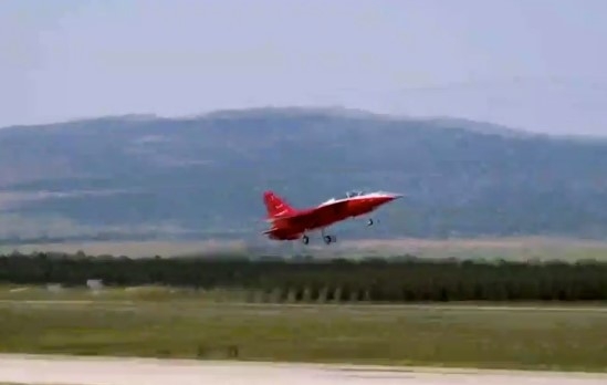 hava-kuvvetleri-komutani-orgeneral-kadioglu-hurjet-ile-uctut3jiawzreh