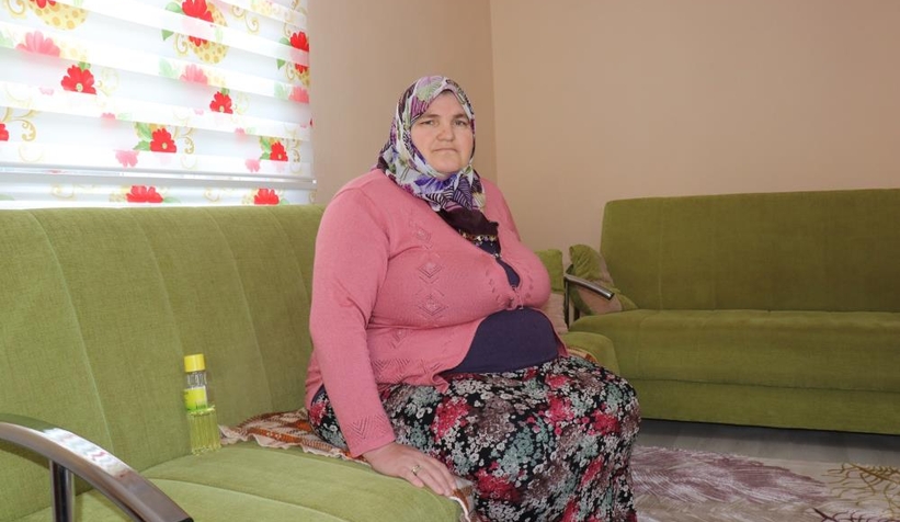 hayale-ortak-olan-iki-genc-yasli-cift-icin-yeni-bir-ev-insa-ettia2dccstuy1