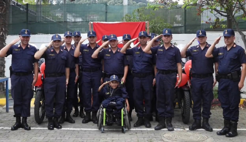 Hayalini kurduğu askerlik görevini yerine getirdi