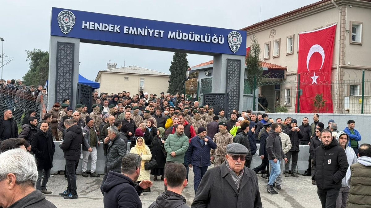 Hayatını kaybeden polis için tören düzenlendi