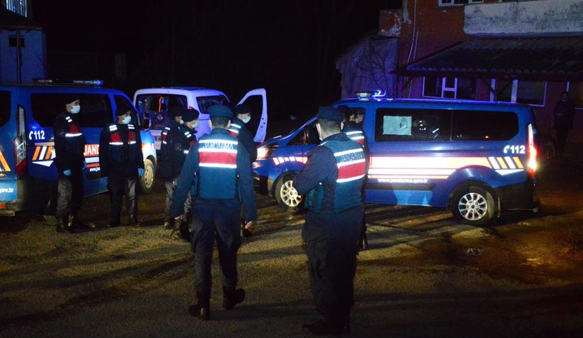 hayvanlari-koruma-dernegine-horoz-dovusu-baskiniz1bzeehsal