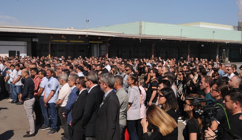 Helikopter kazasında ölen 4 Eczacıbaşı çalışanı için Yalova'da tören