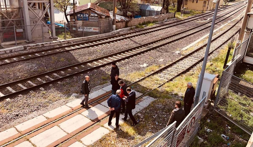 Hemzemin geçidin açılması için Ankara'dan heyet geldi