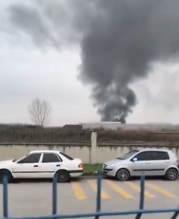 Hendek 2. OSB'de yangın