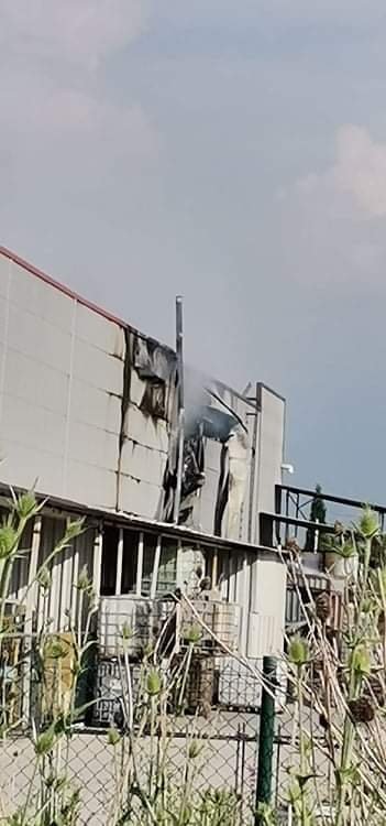 Hendek 2.OSB'de fabrika yandı