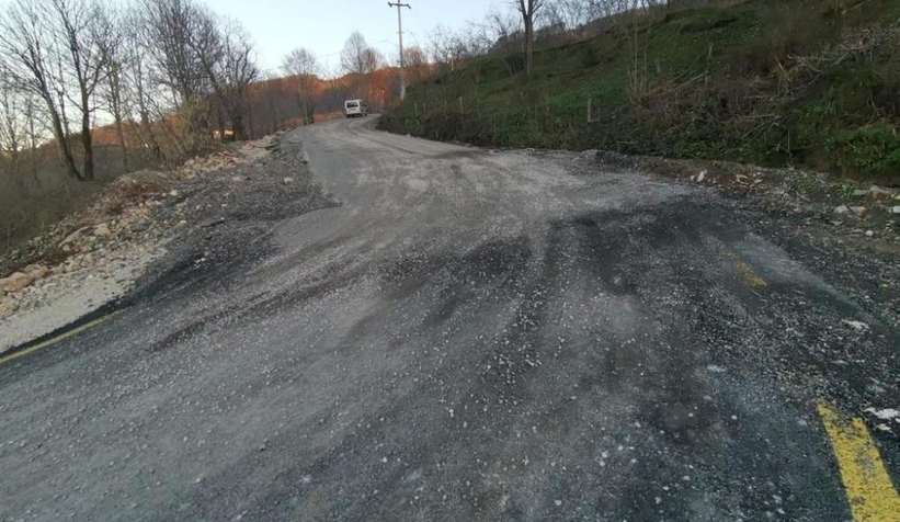 Mahalle diken üstünde