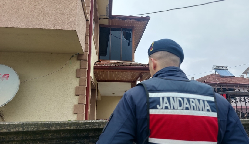 Horozlarını verilmesine kızıp dehşet saçan zanlı teslim oldu