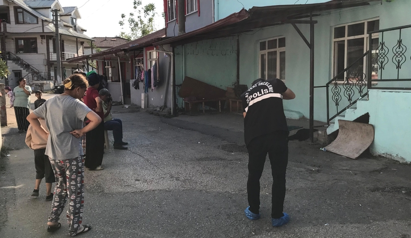 husumetlisi-tarafindan-bicaklanan-genc-agir-yaralanditjnroxzvcu
