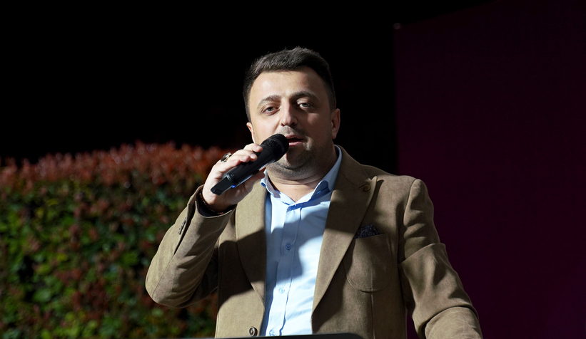 İftar sonrası kulakların pası silindi