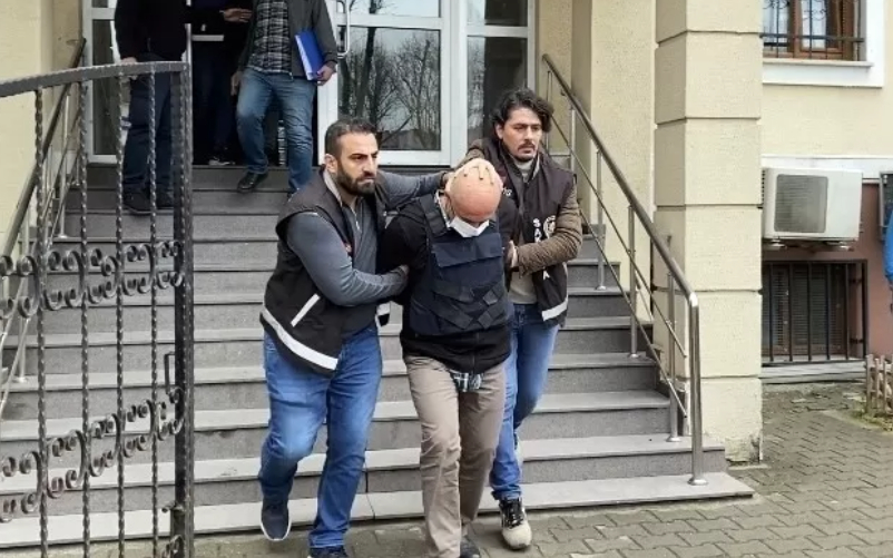 İftar vakti aile katliamı yapan sanığın cezası belli oldu