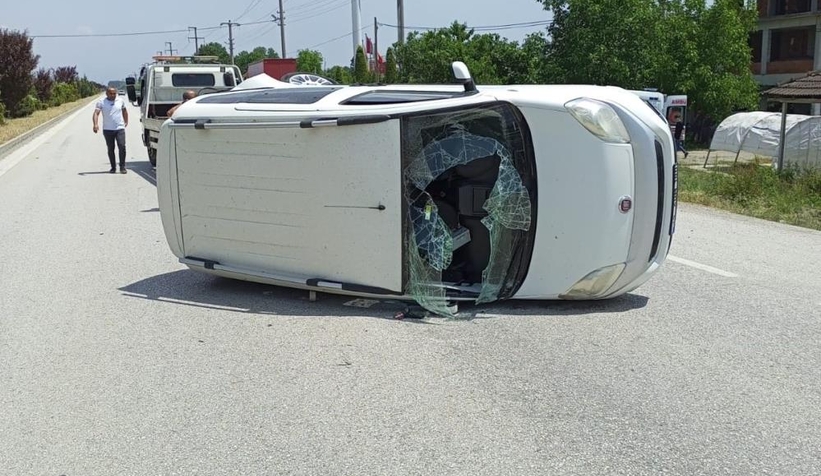 İki araç çarpıştı, 1 kişi yaralandı