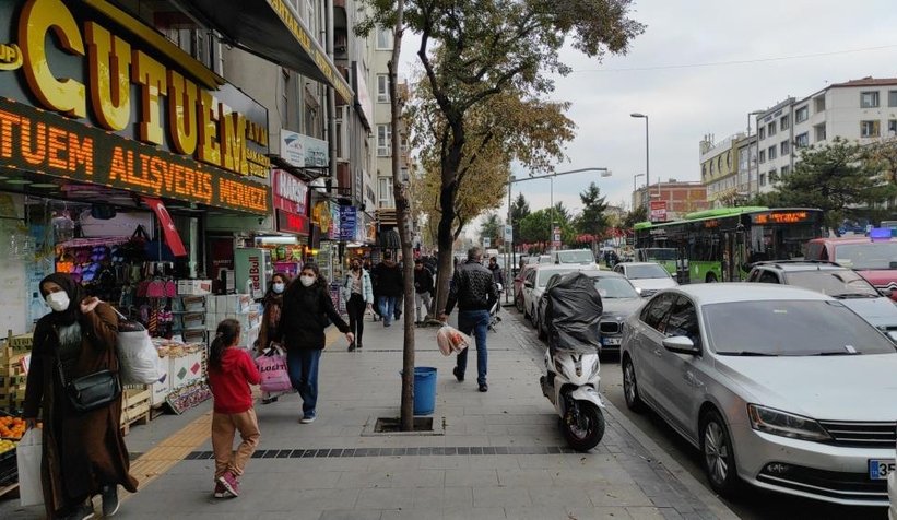 İki büyük deprem Vatandaşlar sokağa döküldü