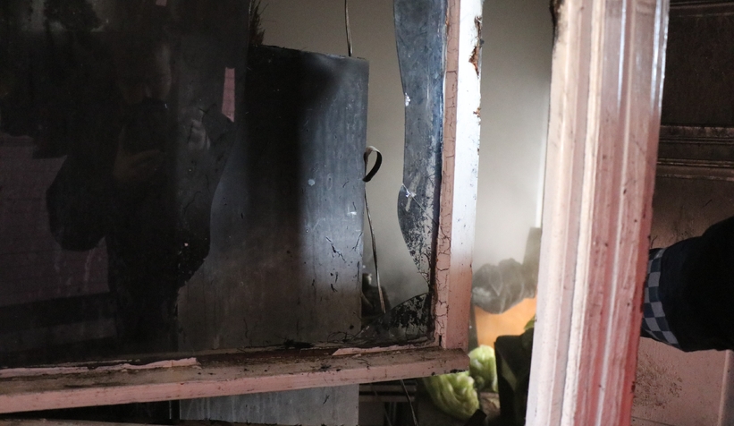 İki katlı evde yangın çıktı